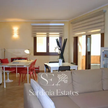 Pieno Centro Con Parcheggio - Apartment *