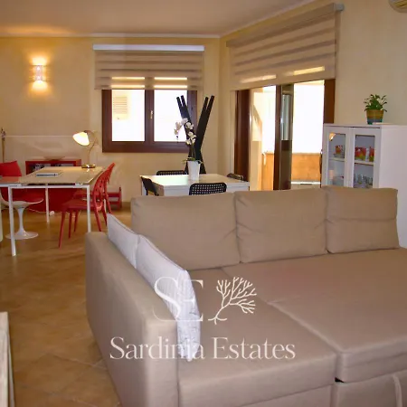 Pieno Centro Con Parcheggio -