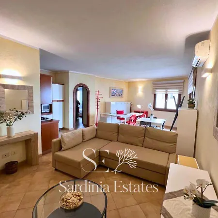 Apartment Pieno Centro Con Parcheggio - *