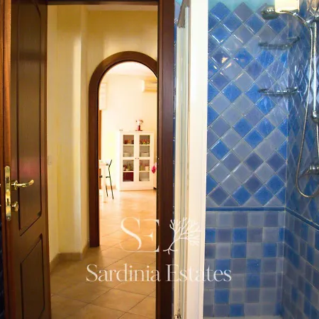 Pieno Centro Con Parcheggio - *