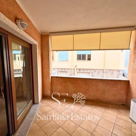 Apartment Pieno Centro Con Parcheggio - *