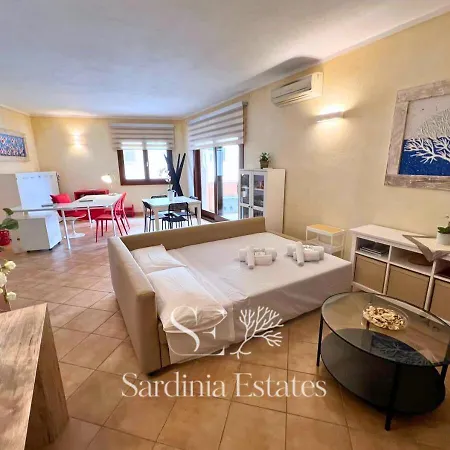 Pieno Centro Con Parcheggio - Apartment *