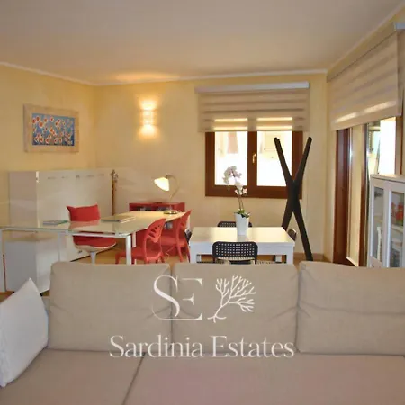 Pieno Centro Con Parcheggio - パラーウ