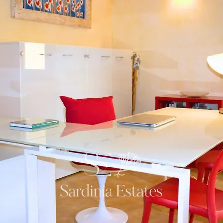Pieno Centro Con Parcheggio - Daire