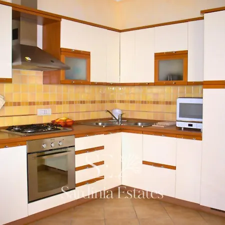 Daire Pieno Centro Con Parcheggio - *