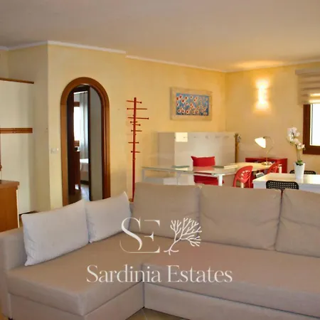 Pieno Centro Con Parcheggio - Daire *
